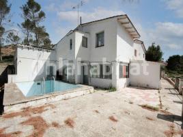 Houses (detached house), 392 m², near bus and train, Sant esteve Sesrovires