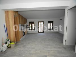 Flat, 78 m², near bus and train, Capellades