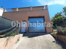 Casa (unifamiliar aïllada), 240 m², prop de bus i tren, seminou, Piera