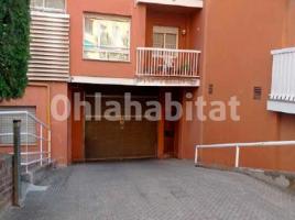 Parking, 2465 m², CANALETAS