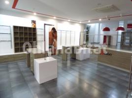 Lloguer local comercial, 240 m²