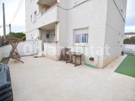 Piso, 60 m², cerca de bus y tren, Residencial