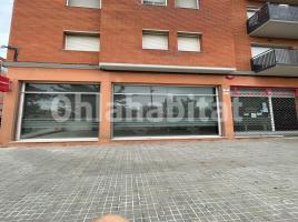 Business premises, 302 m², Santa Margarida i els Monjos