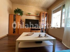 Flat, 85 m², near bus and train, Centro