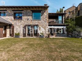 Casa (unifamiliar aïllada), 300 m², prop de bus i tren, Bellver de Cerdanya