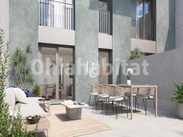 Dúplex, 115 m², cerca bus y metro, Viucentre