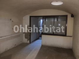 Casa (unifamiliar aislada), 272 m², cerca de bus y tren, CENTRO