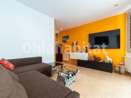 Piso, 92 m², cerca de bus y tren, Poble - Casc Antic