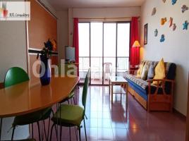 Apartament, 65 m², near bus and train