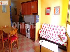 Apartament, 51 m², near bus and train