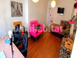 Alquiler apartamento, 101 m², cerca de bus y tren, Zona Ensanche-Parque oeste