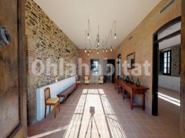 Houses (country house), 600 m², near bus and train