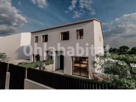 Terraced house, 160 m², near bus and train