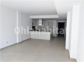 New home - Flat in, 122 m², near bus and train, new