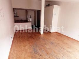 Flat, 68 m², near bus and train, almost new, Les Fonts