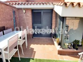 Duplex, 84 m², near bus and train, almost new, CENTRO