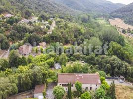 Casa (casa rural), 1070 m², cerca de bus y tren