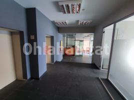 Lloguer local comercial, 180 m²