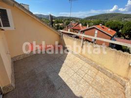 Pis, 139 m², prop de bus i tren, Begues