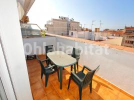 Lloguer dúplex, 93 m², prop de bus i tren, seminou