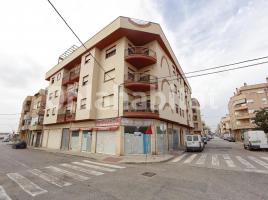 Lloguer local comercial, 562 m²