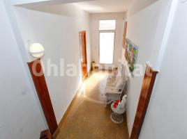 Lloguer pis, 207 m², prop de bus i tren, Centro