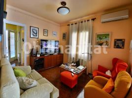 Casa (unifamiliar aïllada), 209 m², prop de bus i tren, Ponent