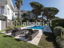 Casa (unifamiliar aislada), 600 m², cerca de bus y tren, Cabrera de Mar