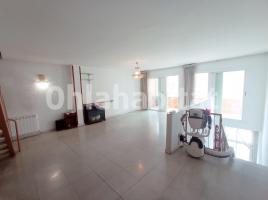  (unifamiliar adossada), 165 m², près de bus et de train, El Pedró