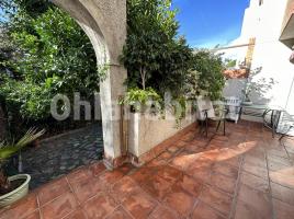 Houses (terraced house), 245 m², near bus and train, Calle Terol