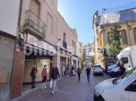 Business premises, 355 m², Calle  Raval de Montserrat