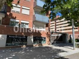 Plaza de aparcamiento, 12 m², Avenida de les Bases de Manresa