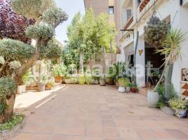 Houses (terraced house), 307 m², Zona