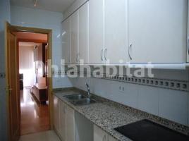 Flat, 125 m², near bus and train, Calle de Ferrer i Busquets