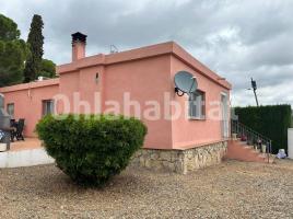 Casa (unifamiliar aïllada), 92 m², prop de bus i tren, seminou