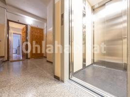 Flat, 87 m², near bus and train, Calle de Manuel Galadies