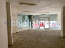 For rent business premises, 230 m², almost new