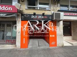 Local comercial, 49 m², cerca de bus y tren, Calle Pintor Sorolla