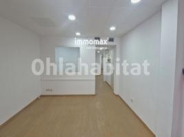 For rent business premises, 207 m², Zona