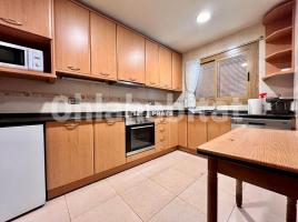 Flat, 116 m², Zona