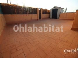 Attic, 124 m², Zona