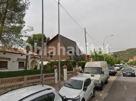 Houses (detached house), 283 m², near bus and train, Cervelló