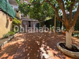 Houses (detached house), 190 m², near bus and train, Les Roquetes