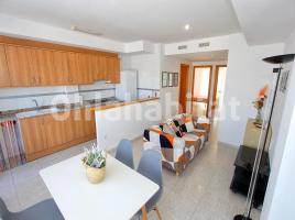 Lloguer àtic, 83 m², prop de bus i tren, seminou, Centro