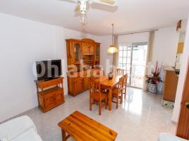 Lloguer apartament, 81 m², prop de bus i tren, Les Cases d'Alcanar