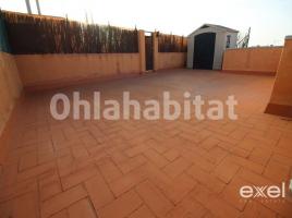 Attic, 90 m², Zona