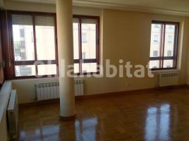 Piso, 133 m², Calle Briviesca