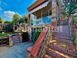 Houses (detached house), 236 m², Zona