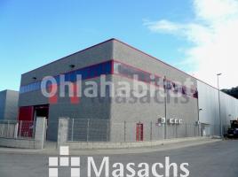 Industrial, 2110 m², Olot