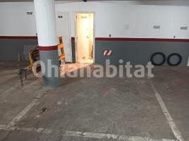 Parking, 13 m², Calle Calella